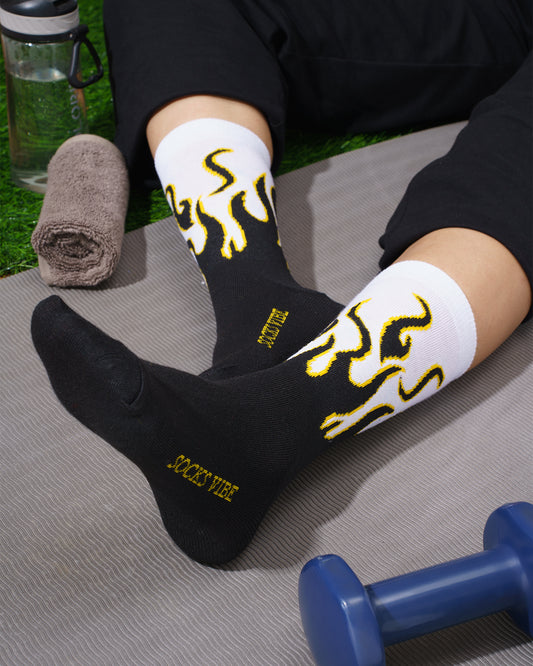 Flame Vibe Socks – Pack of 7 Stylish Colors