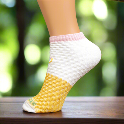 Socks & Smiles – Colorful Bamboo Ankle Socks for Women (Pack of 6)